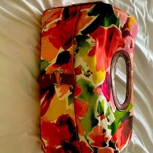 Flowered detailed in brown leather